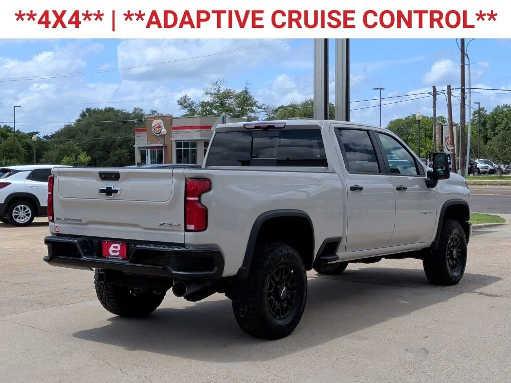 2026 Chevrolet Silverado 2500 HD ZR2 - Photo 9