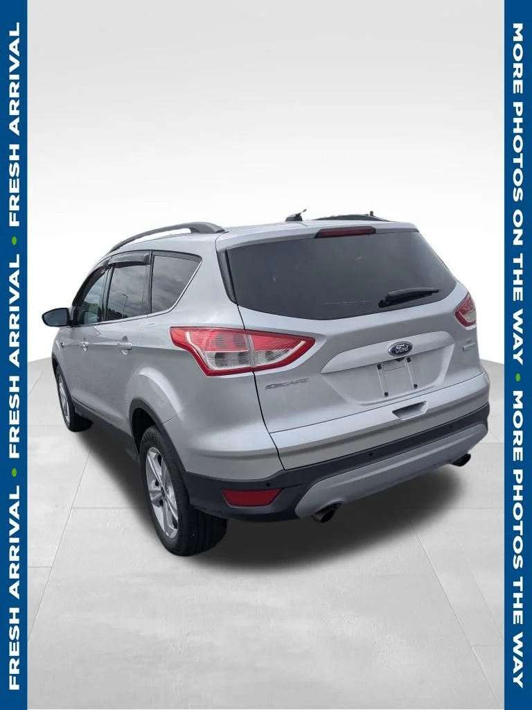 2014 Ford Escape SE's photo