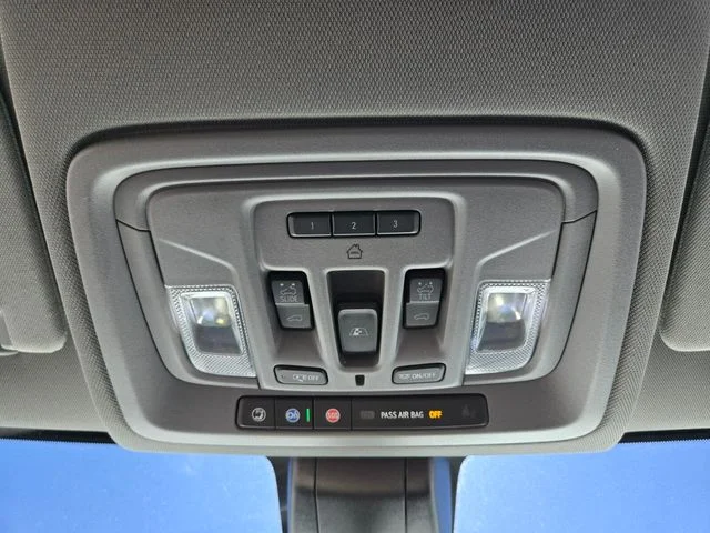 Used 2020 White Chevrolet LTZ image 26