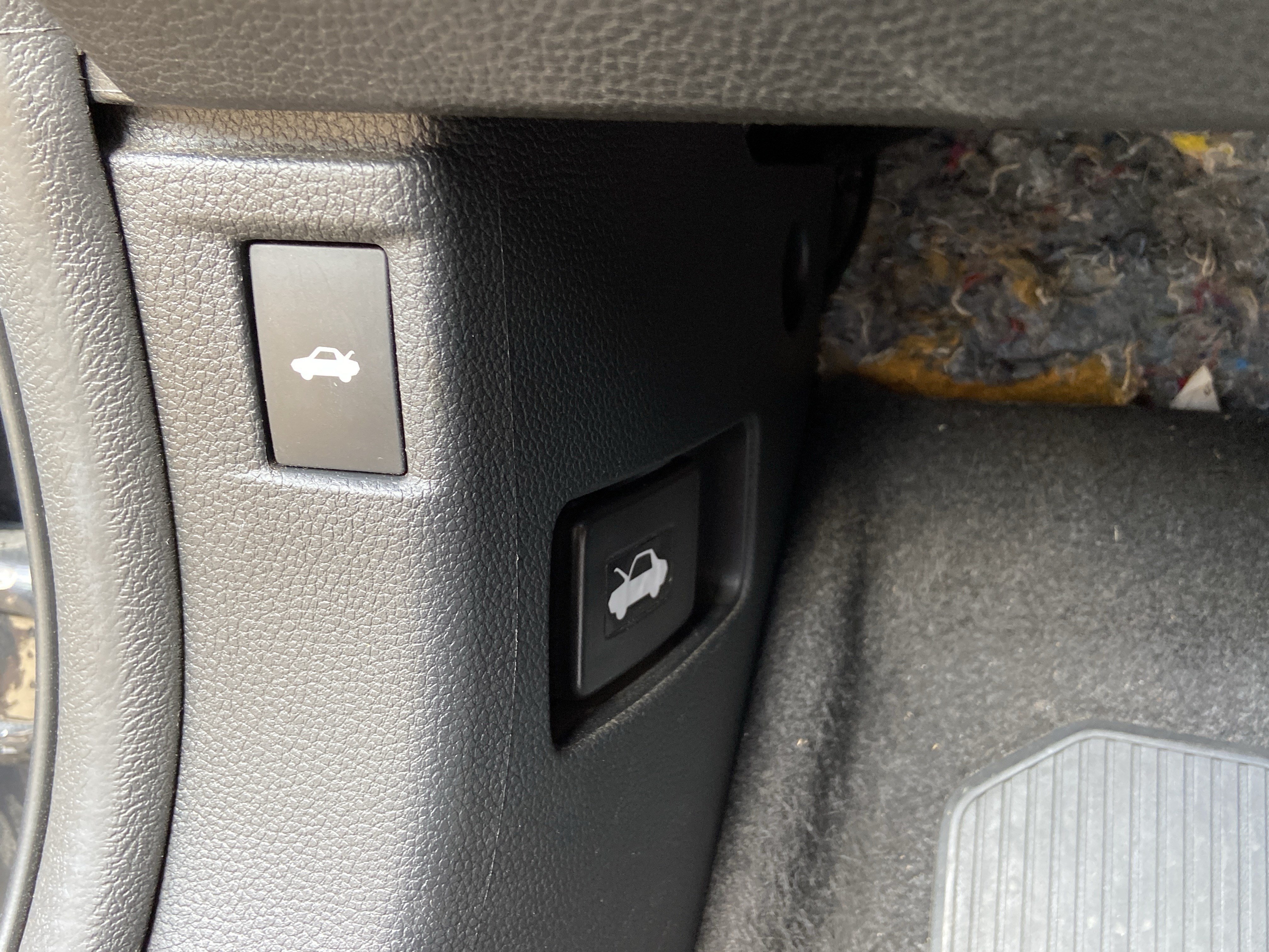 Used 2023 Meteorite Gray Metallic Honda Touring image 55