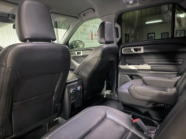 Used 2021 Gray Ford XLT image 12