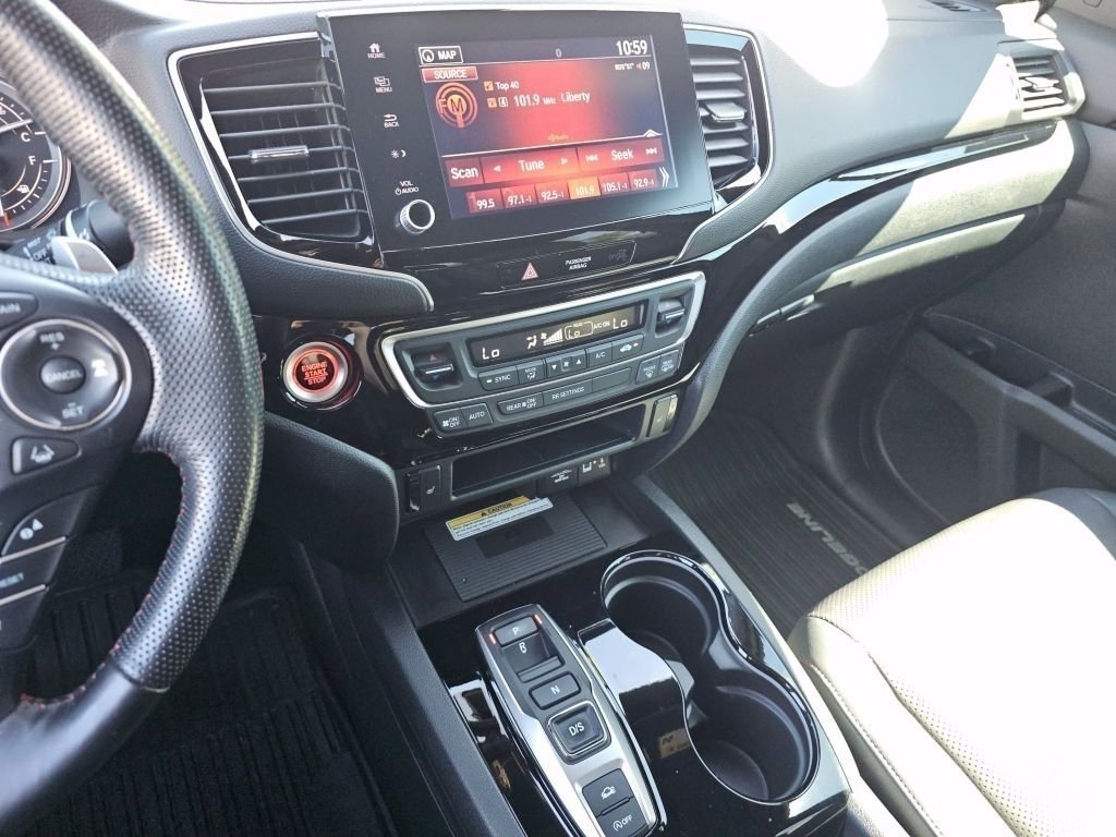 Used 2022 Gray Honda Black Edition image 36