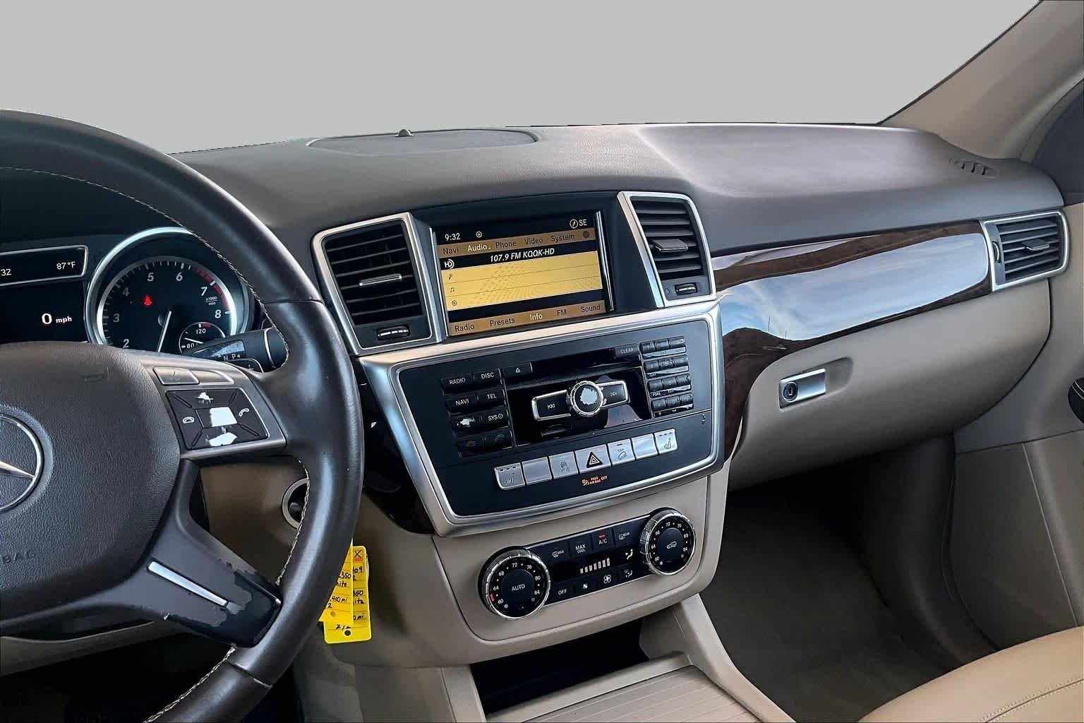 Pre-Owned 2012 Mercedes-Benz ML 350