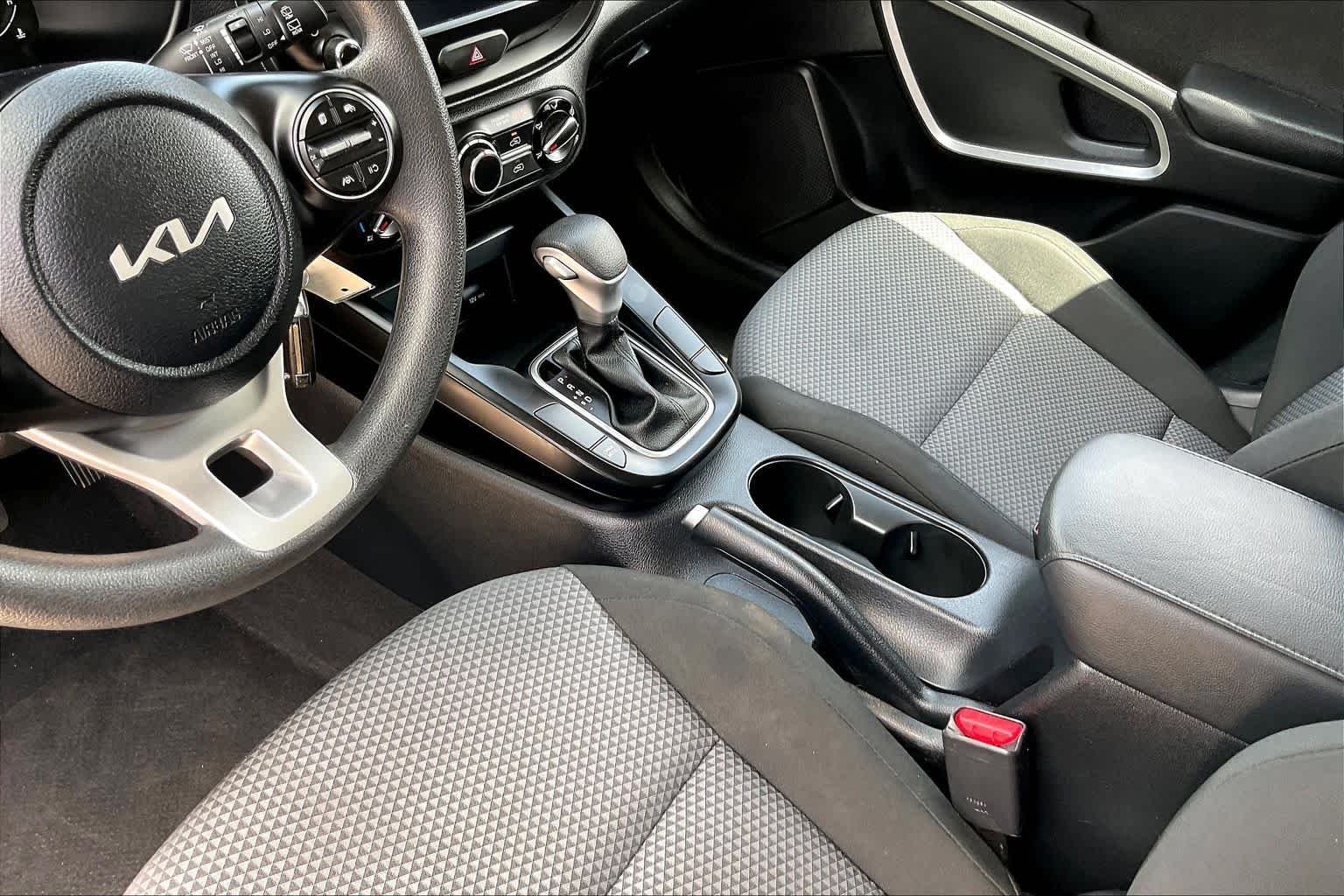 Used 2023 Snow White Pearl Kia LX image 16
