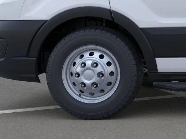 New 2026 Oxford White Ford XL image 20