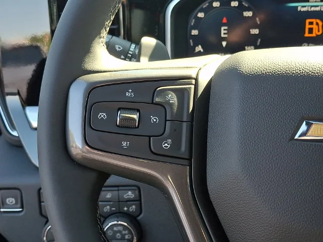 New 2026 Black Chevrolet High Country image 19