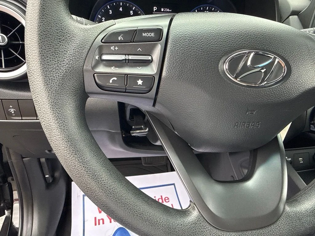 Used 2023 Abyss Black Pearl Hyundai SE image 20