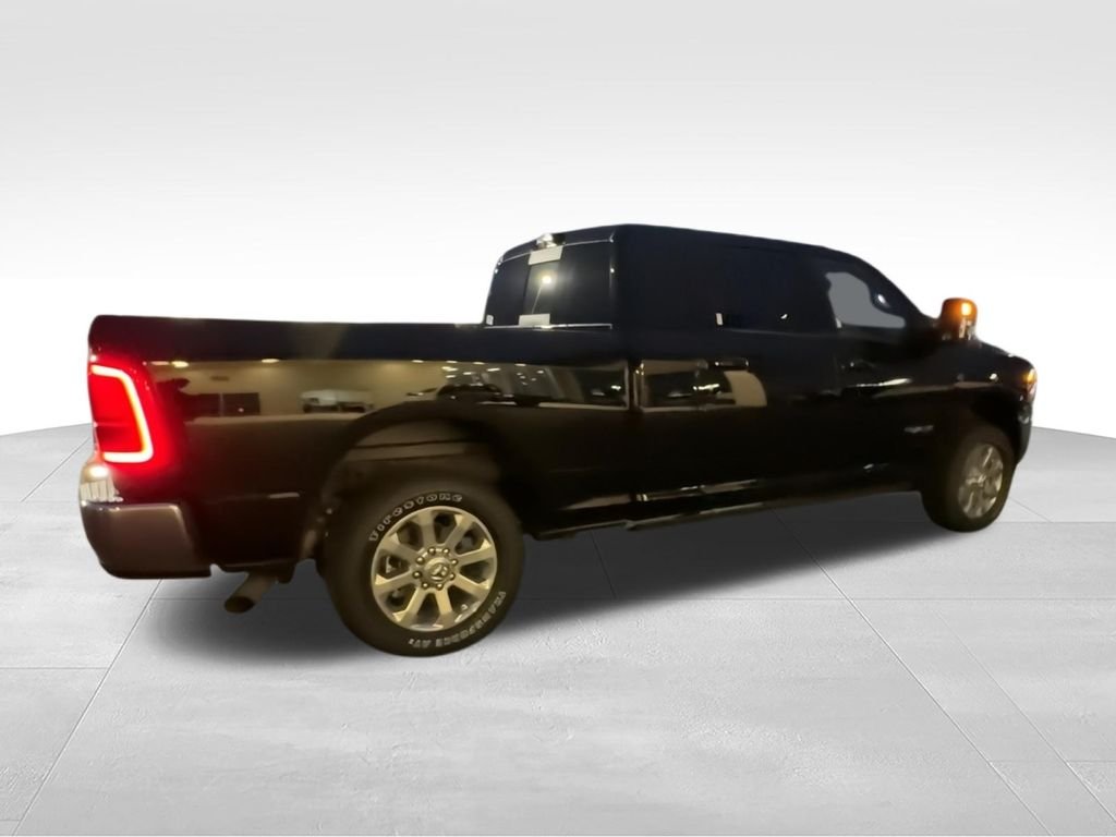 2026 RAM 2500 Laramie - Photo 8