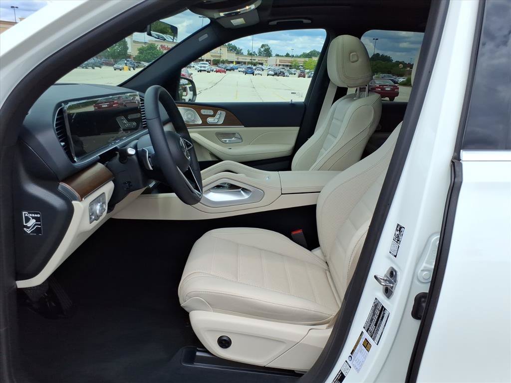 New 2026 Polar White Mercedes-Benz GLE 580 image 11