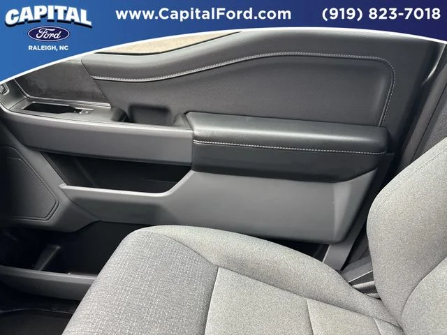 Used 2025 Gray Ford XLT image 28