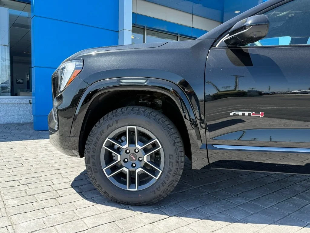 New 2026 Ebony Twilight Metallic GMC AT4 image 12