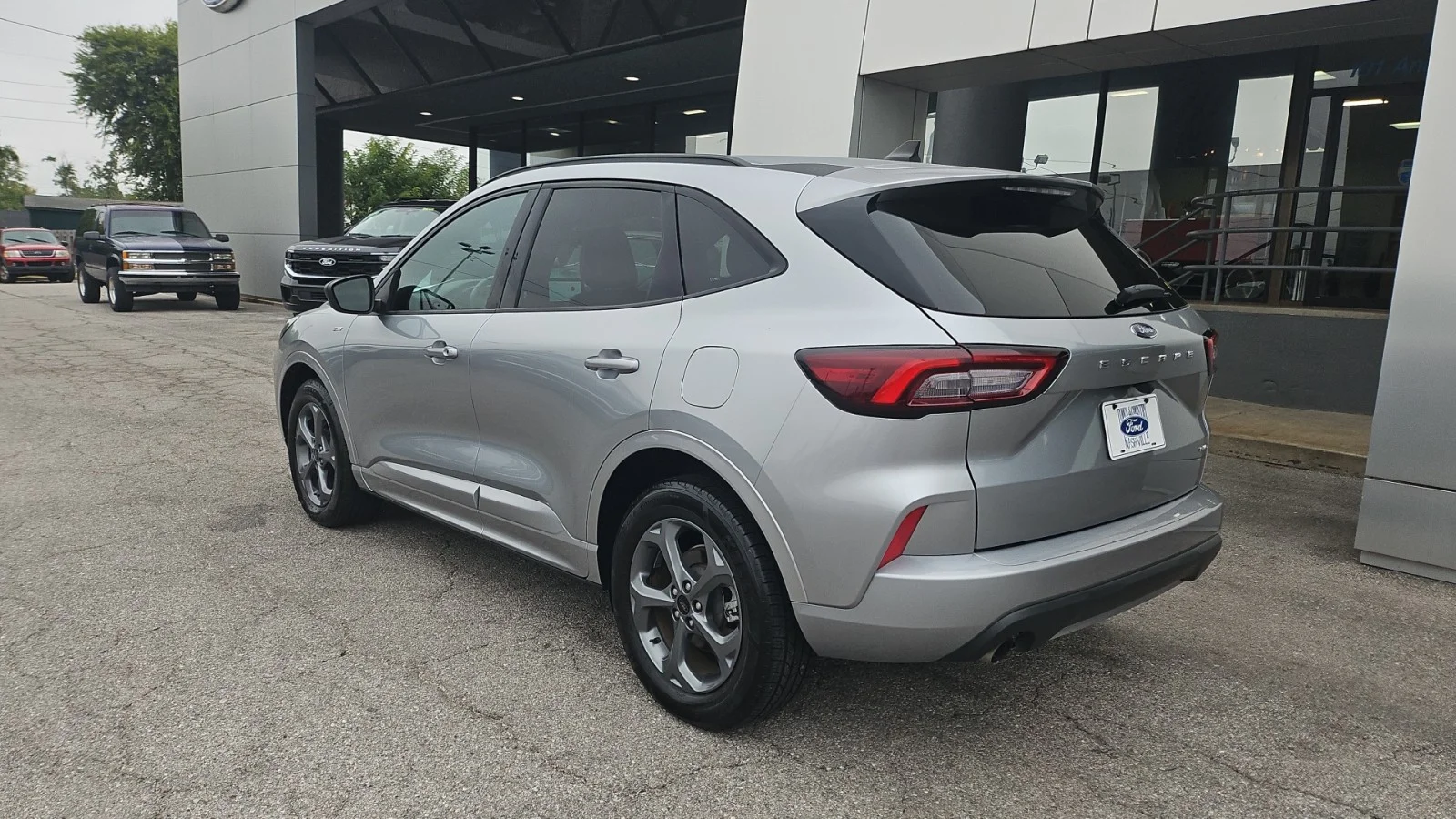 Used 2024 Iconic Silver Metallic Ford ST-Line AWD image 4