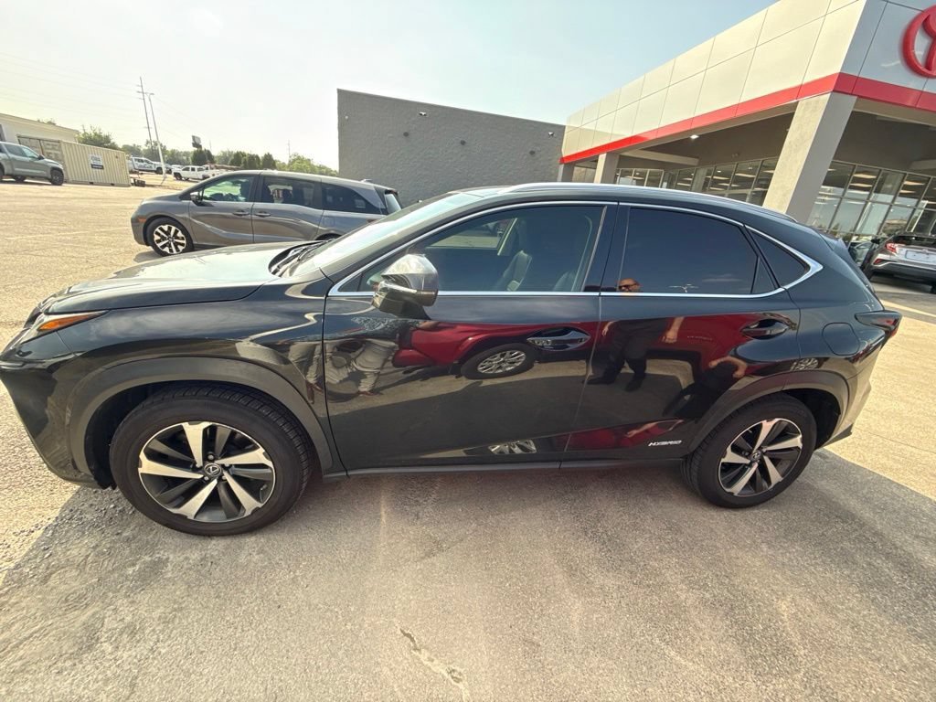 Used 2018 Caviar Lexus 300h image 8