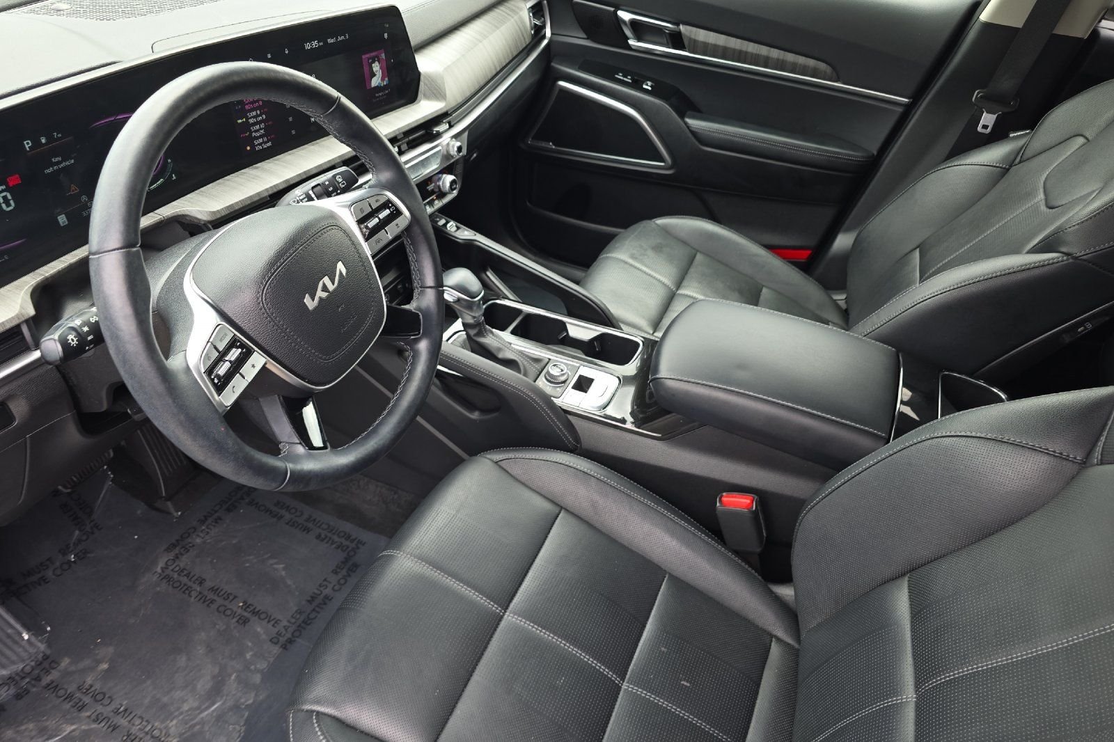 Used 2024 Green Kia EX image 10