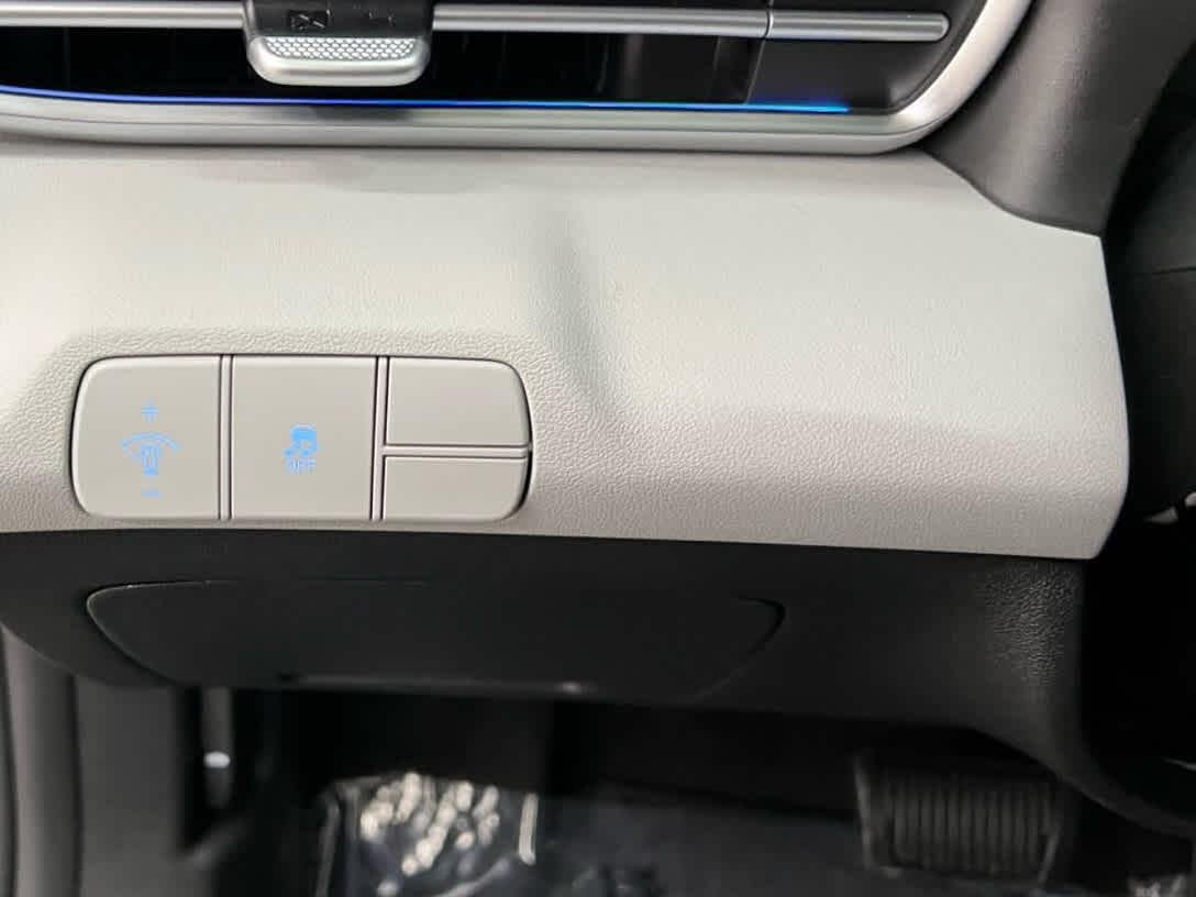 New 2026 Amazon Gray Hyundai Limited image 45