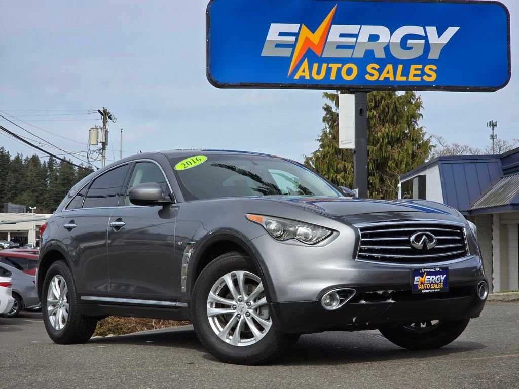 2016 INFINITI QX70 Base