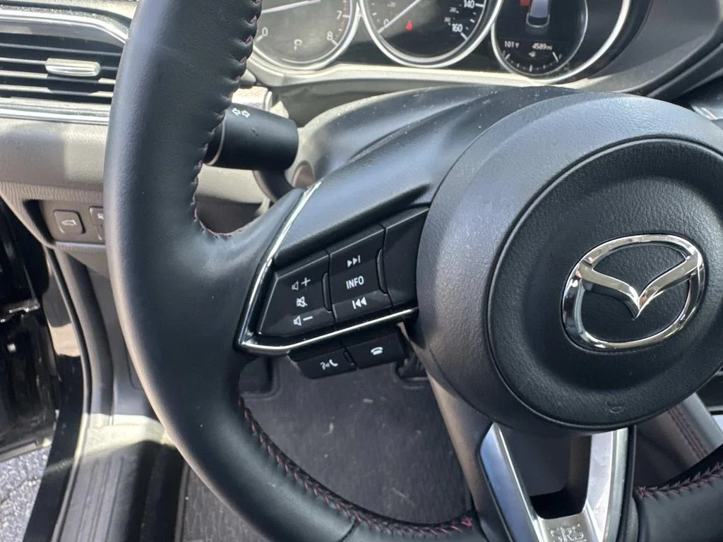 Certified Used 2025 Black Mazda 2.5 S Carbon Edition image 23