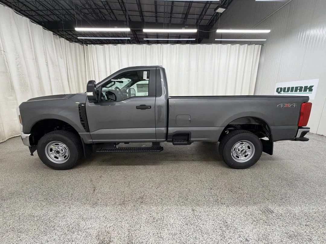 New 2027 Carbonized Gray Metallic Ford F-250® XL image 6