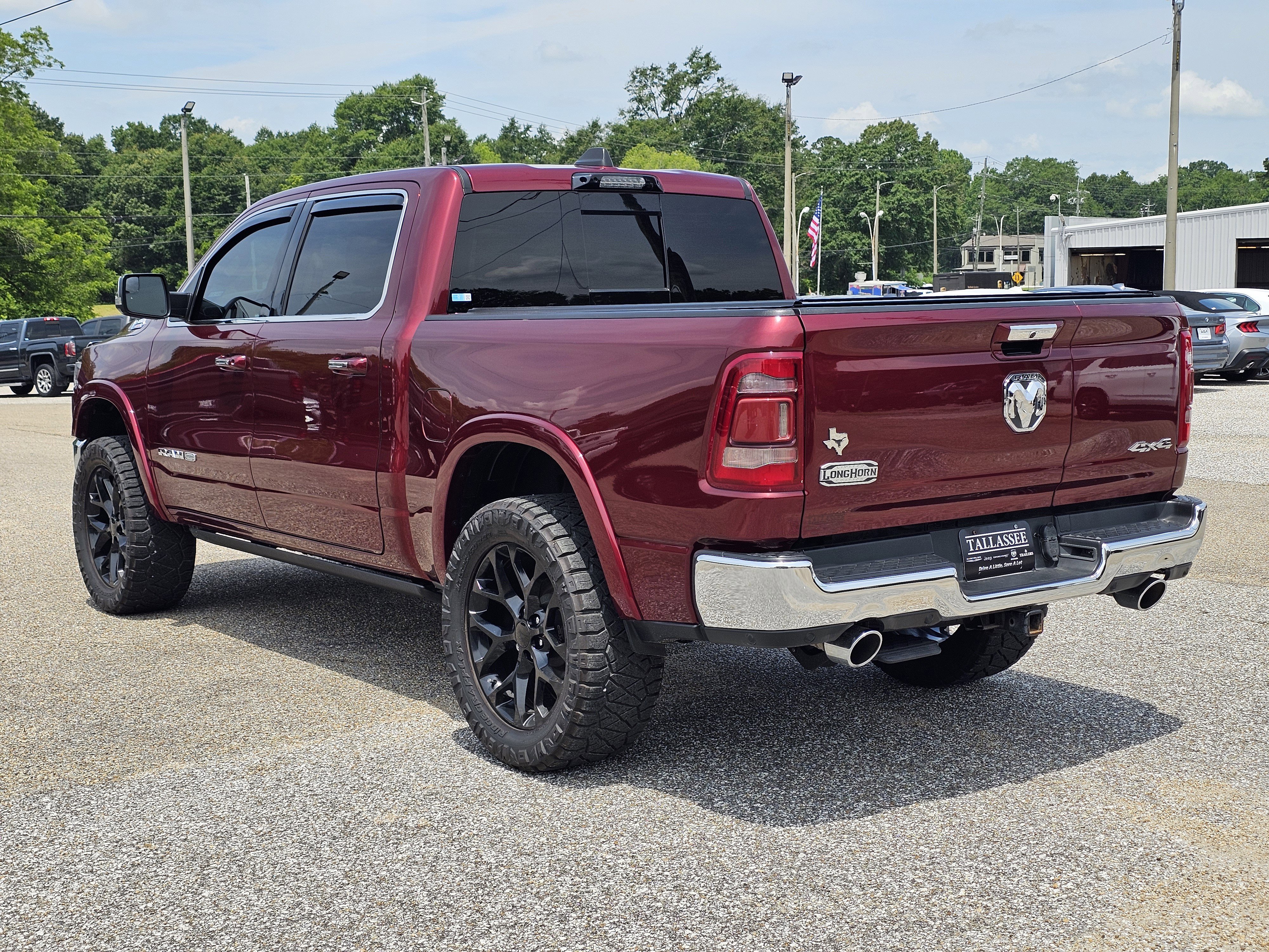 Used 2021 Delmonico Red Pearlcoat Ram Longhorn image 14