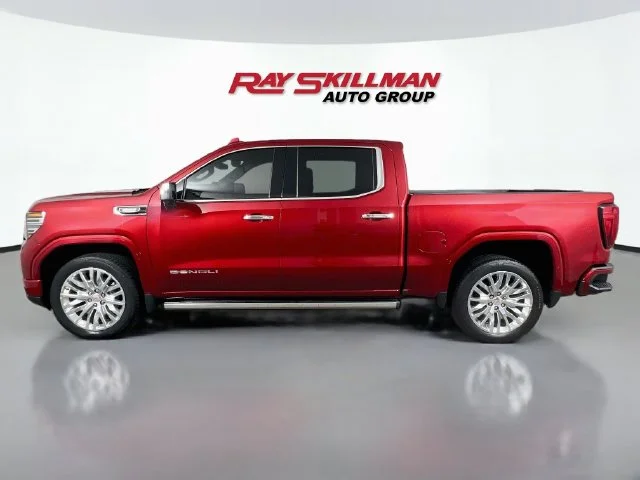 Used 2022 Red GMC Denali image 4