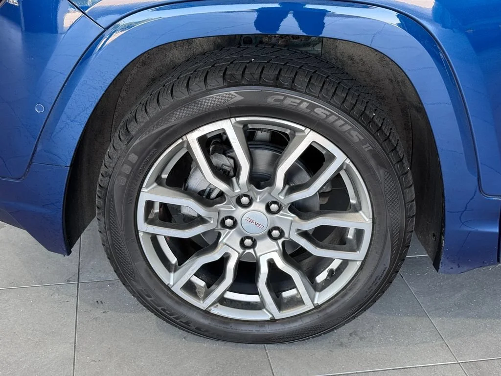 Certified Used 2023 Marine Metallic GMC Denali image 4