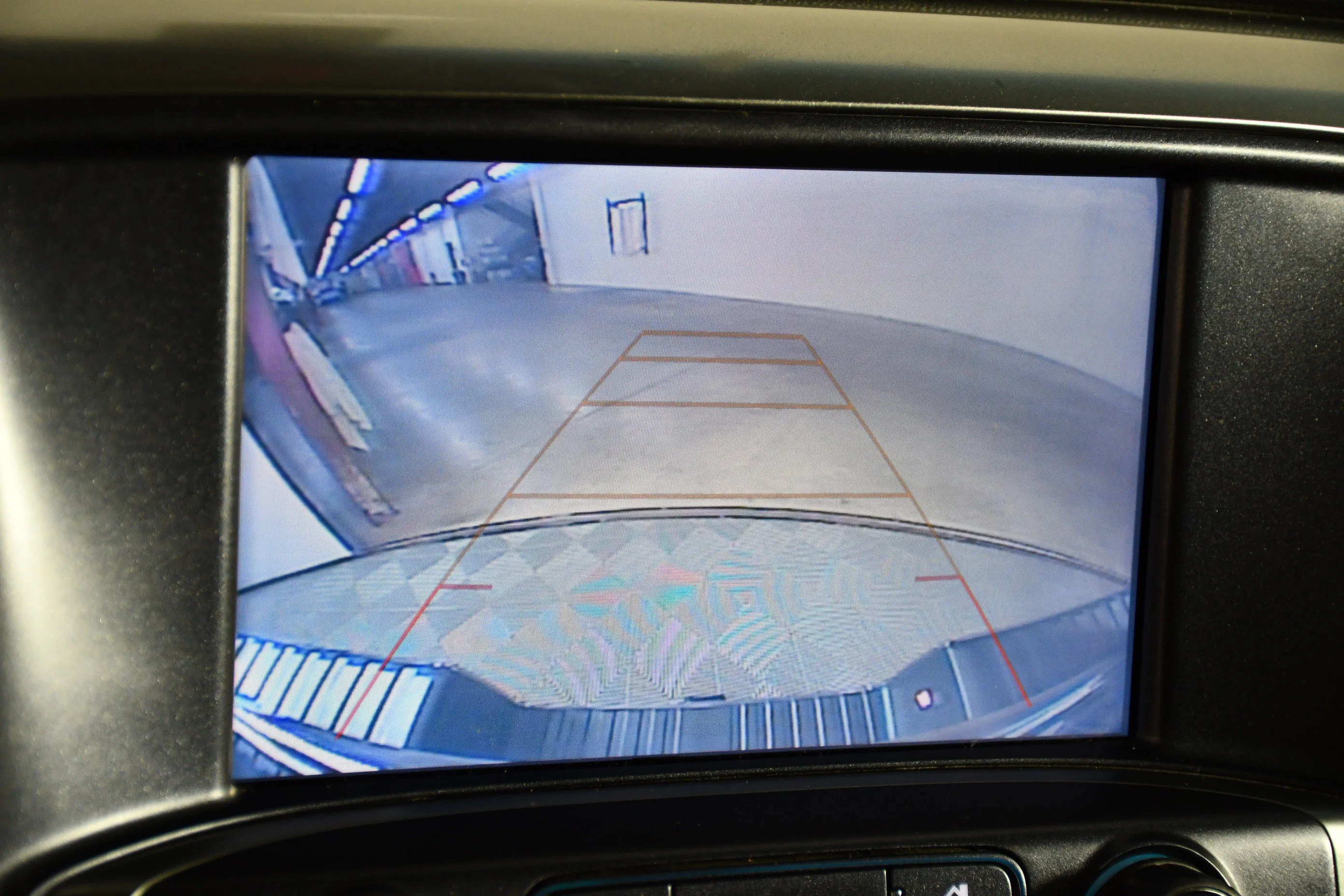 Used 2018 Deep Ocean Blue Metallic Chevrolet LT image 30
