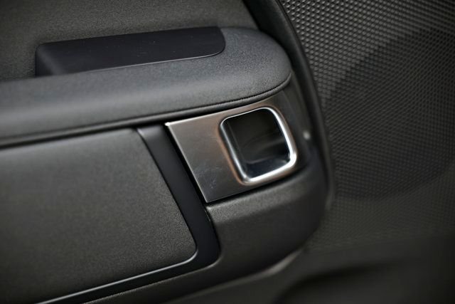 2026 Land Rover Discovery Gemini Edition - Photo 31