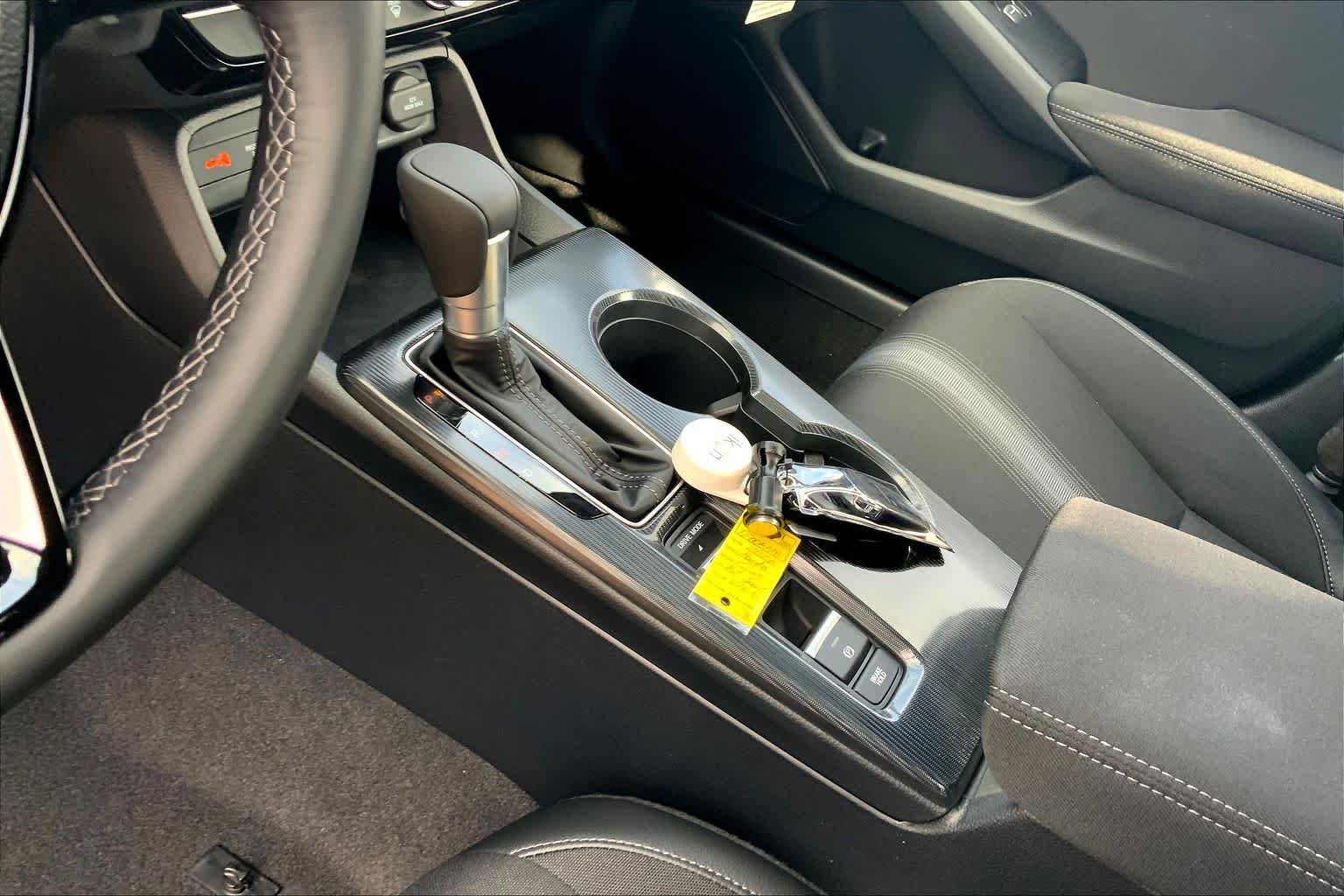 2026 Honda Civic Hatchback Sport - Photo 7