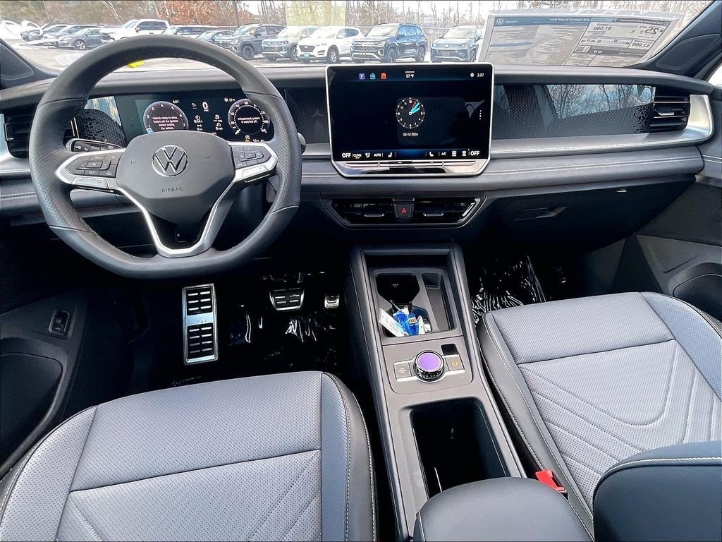 New 2026 White/off-white Volkswagen 2.0T SE R-Line Black image 12