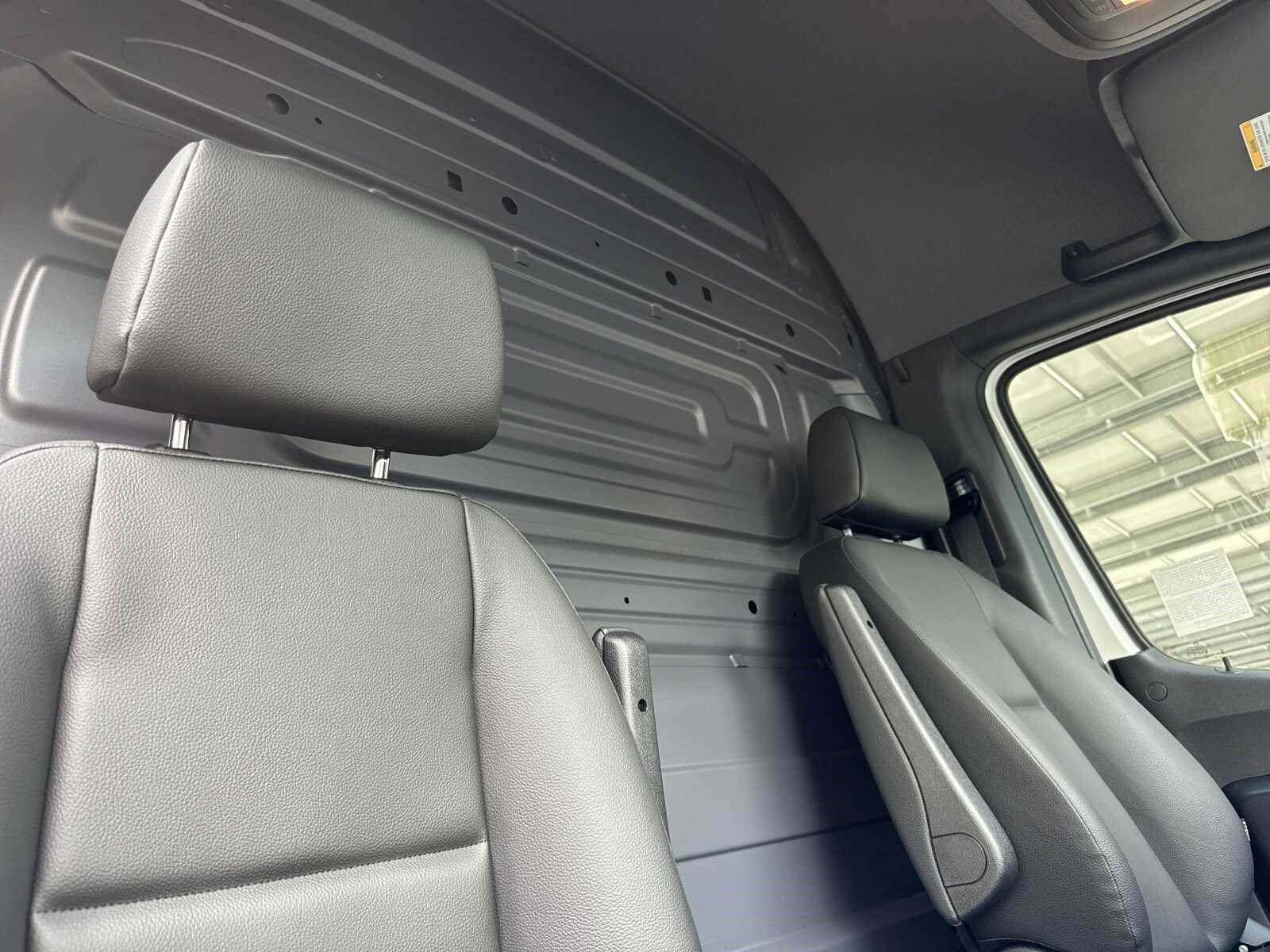 New 2025 Arctic White Mercedes-Benz 2500 High Roof SO Diesel 144 WB image 15