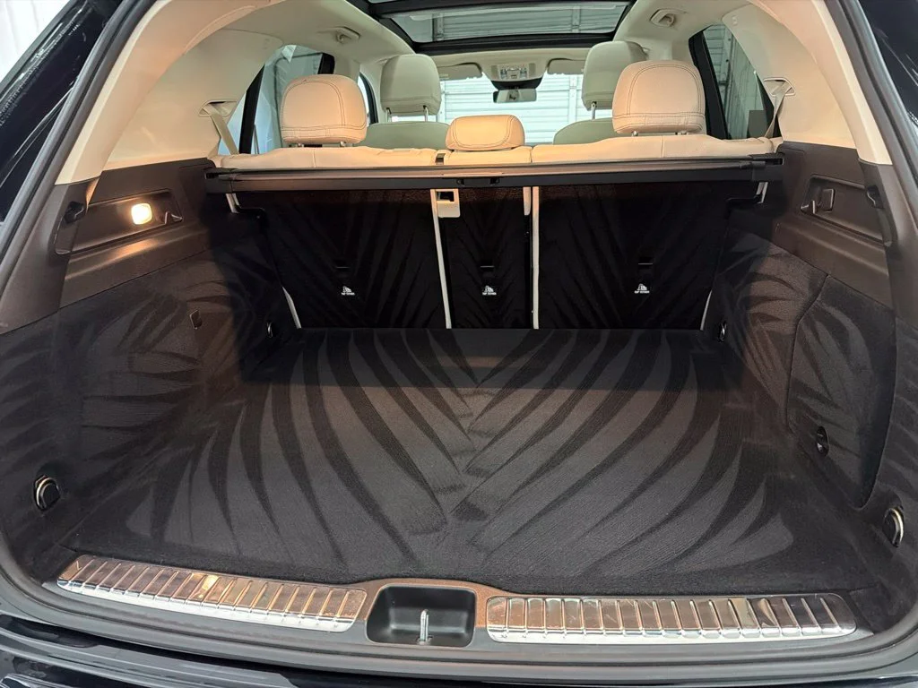 Certified Used 2024 Black Mercedes-Benz GLE 450e image 22