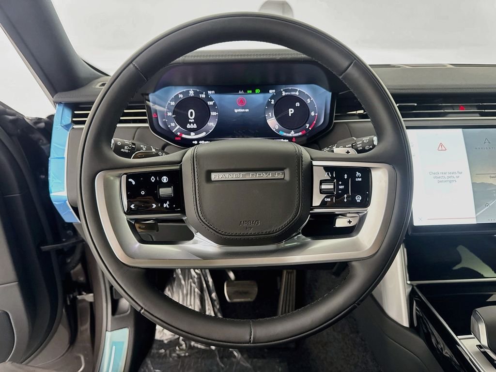 New 2026 Charente Grey Land Rover SE image 11