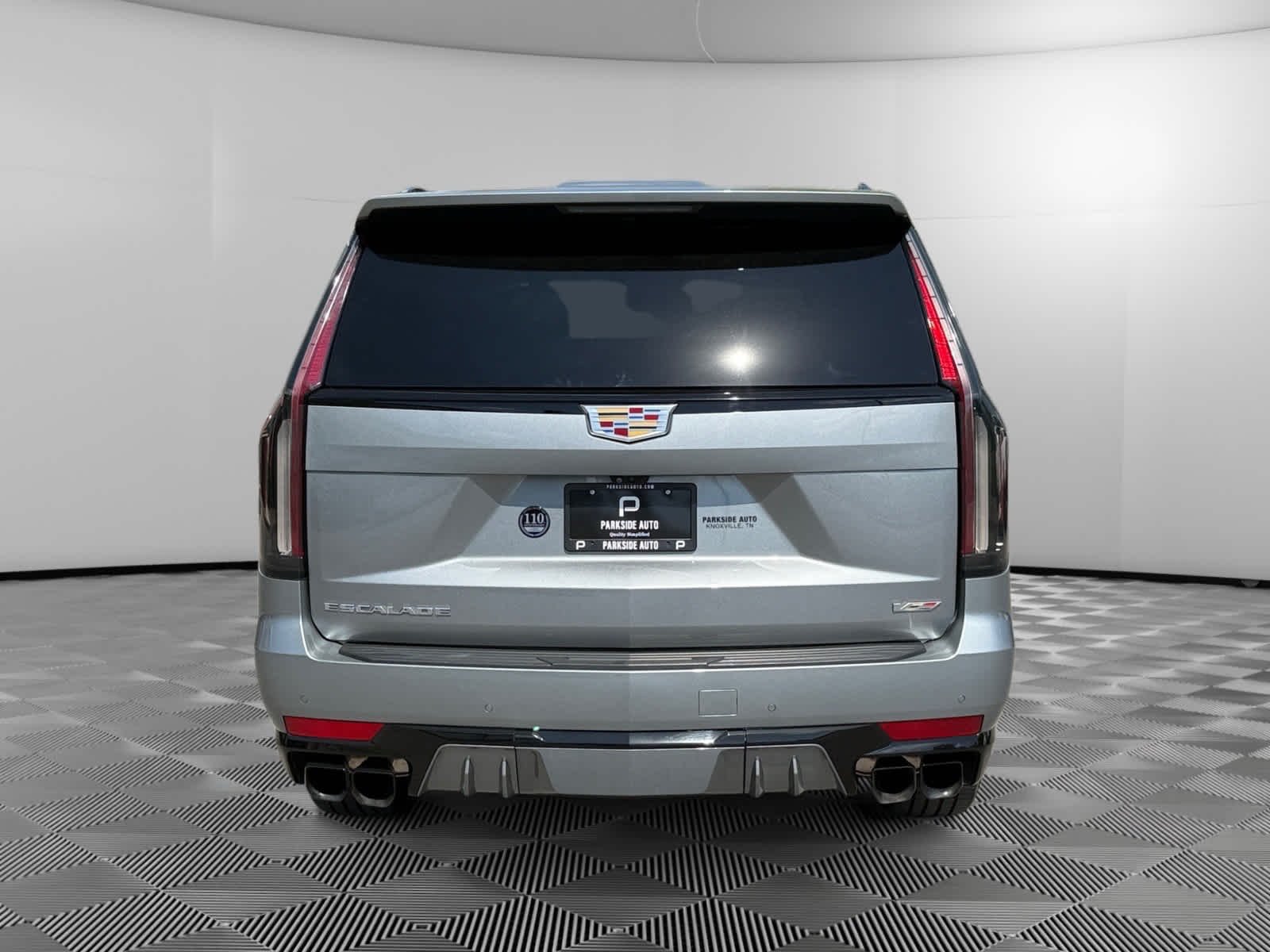 Used 2023 Argent Silver Metallic Cadillac AWD V-Series image 4