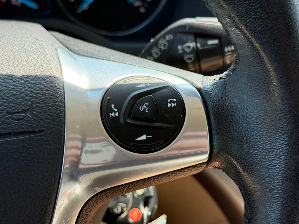 Used 2016 Silver Ford SE image 33