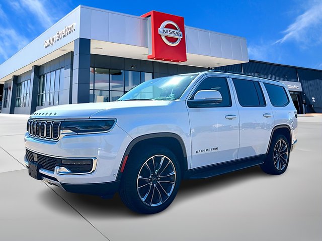 2022 Jeep Wagoneer Series II's photo