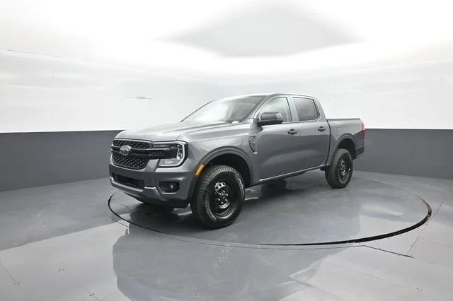 New 2026 Gray Ford RANGER 4X2 C/C image 4
