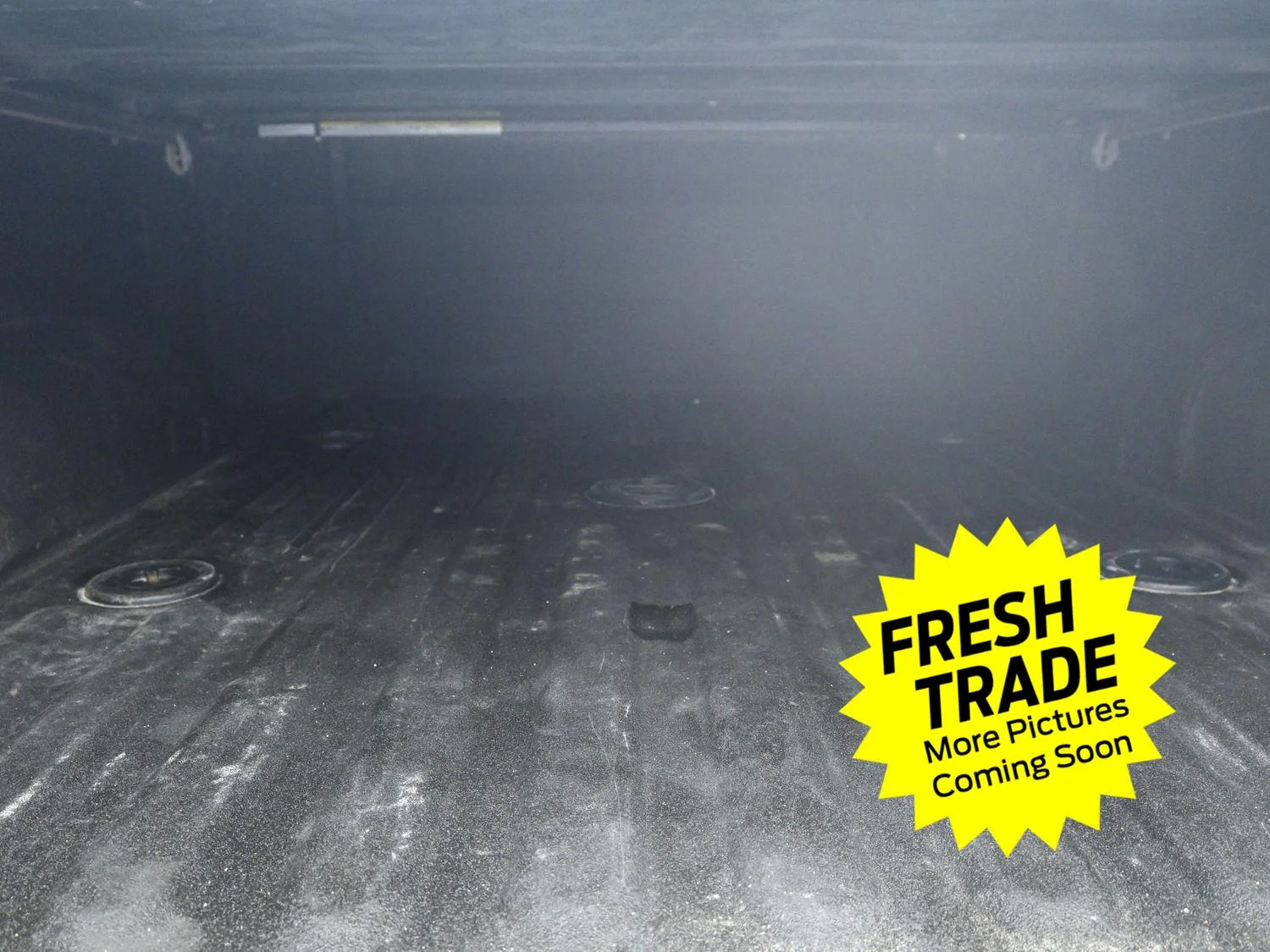 Used 2021 Granite Crystal Metallic Clearcoat Ram Laramie image 18