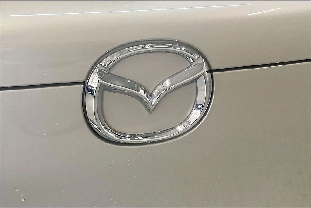 Used 2024 Silver Mazda 2.5 S Preferred Package image 32
