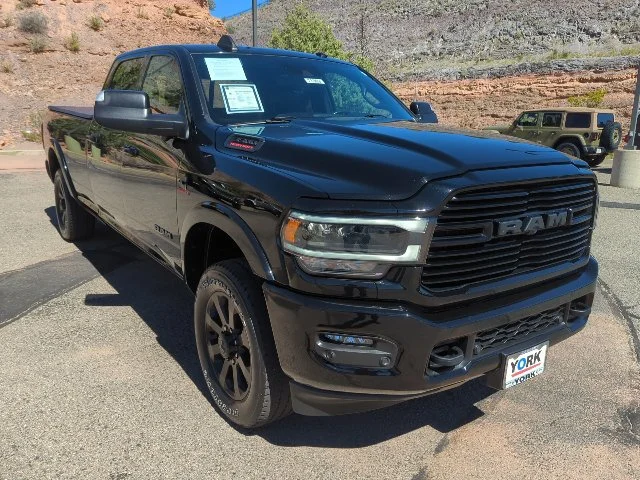 Used 2022 Black Ram Laramie image 3