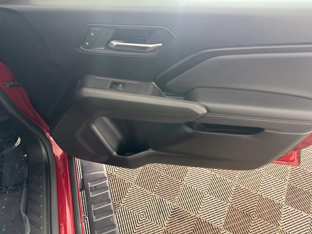 Used 2023 Red Chevrolet LT image 21