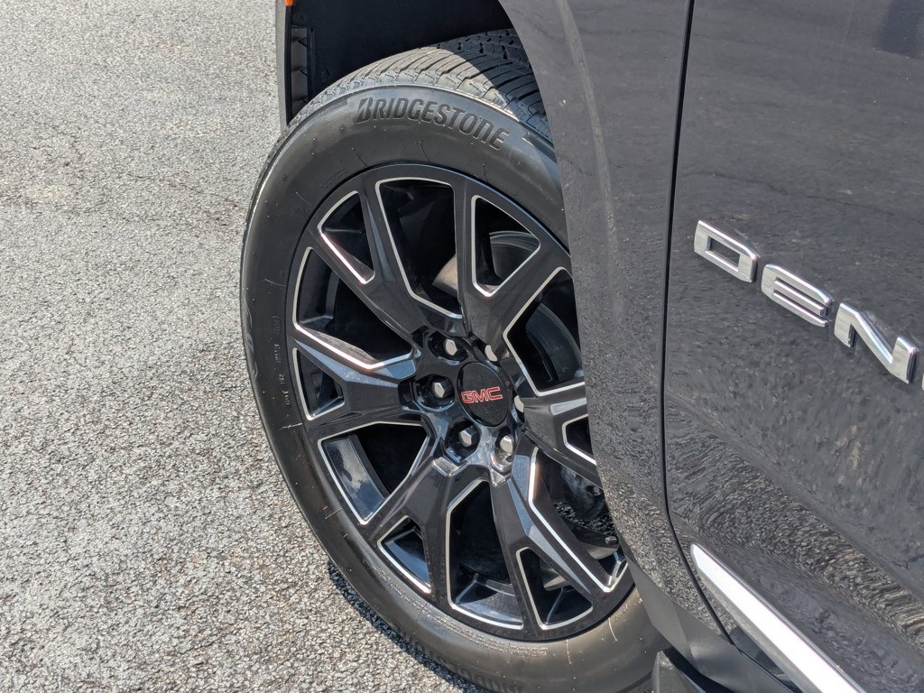 Used 2024 Titanium Rush Metallic GMC Denali image 9