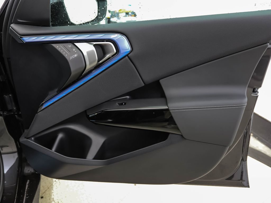 New 2026 Dark Graphite BMW 30 xDrive image 28