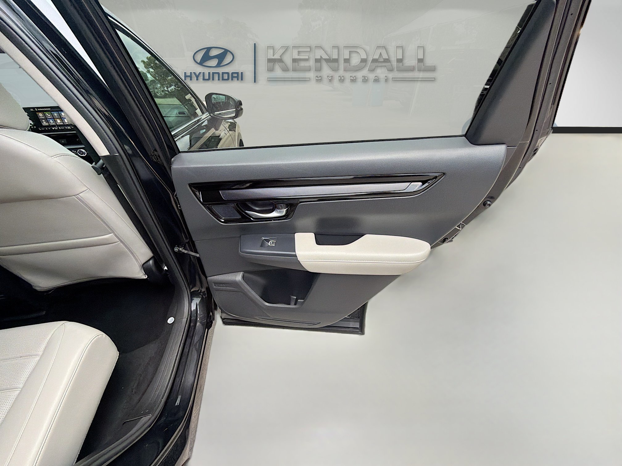 Used 2023 Black Honda EX-L image 27