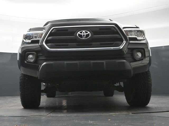 Used 2017 Black Toyota SR5 image 22
