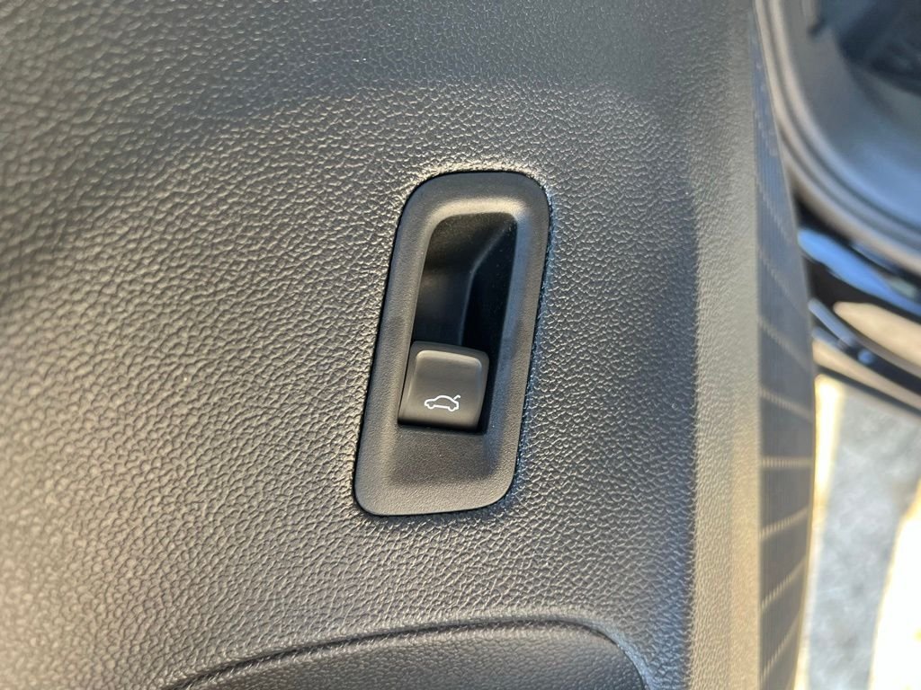 New 2026 Black Volkswagen SE w/Technology image 54