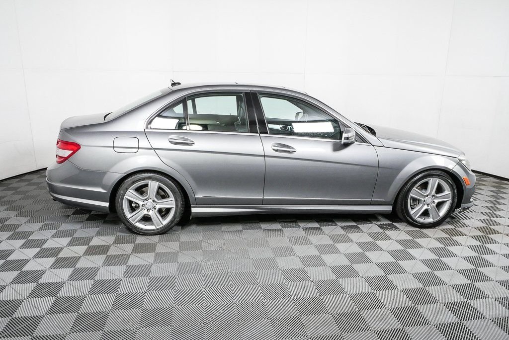 Used 2011 Mercedes-Benz C-Class C300 Luxury with VIN WDDGF5EB7BR136389 for sale in Union City, GA