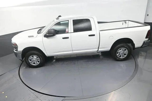 New 2026 Bright White Clear-Coat Exterior Paint RAM TRADESMAN image 15