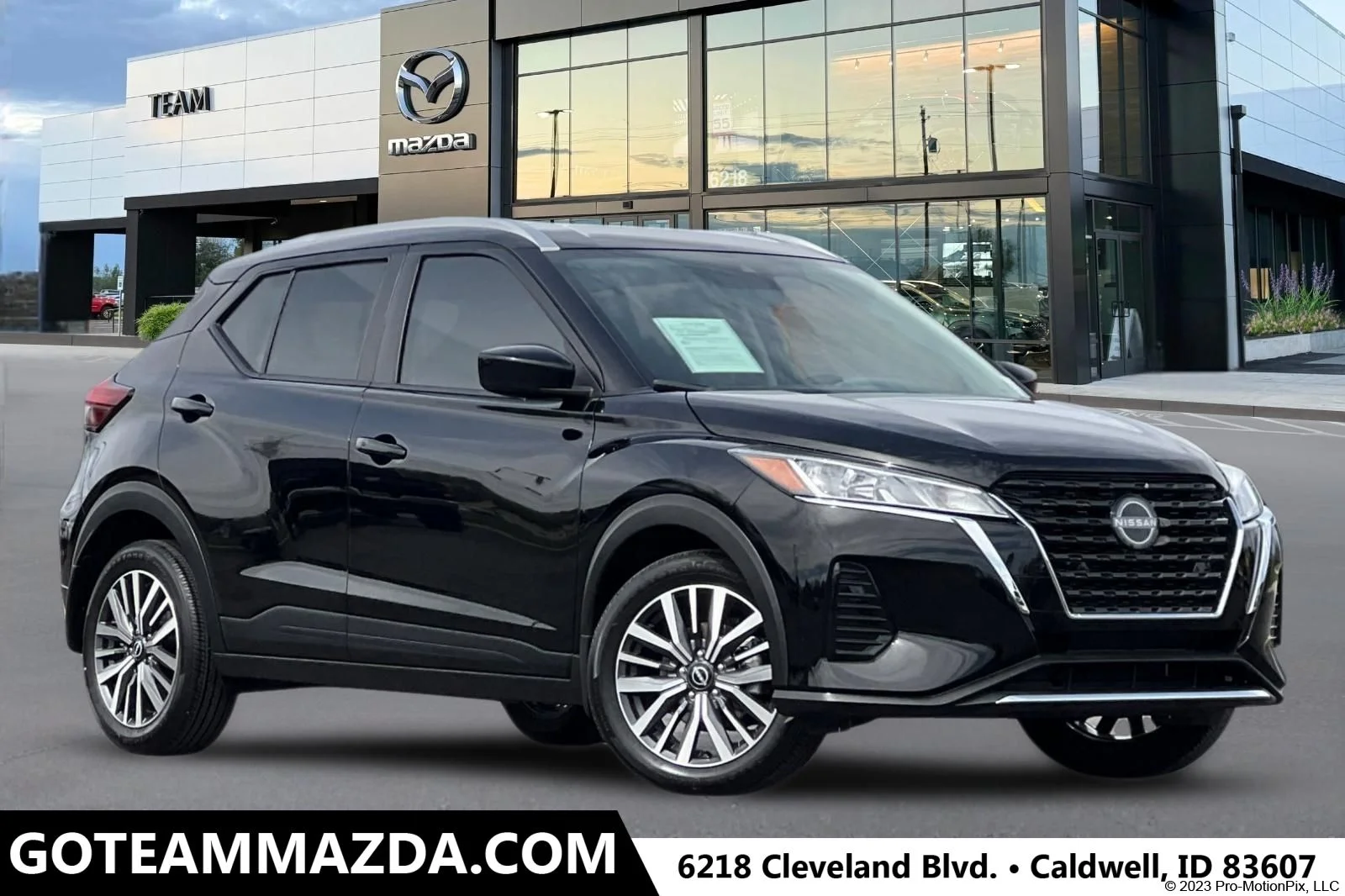 2024 Nissan Kicks 1.6 SV's photo