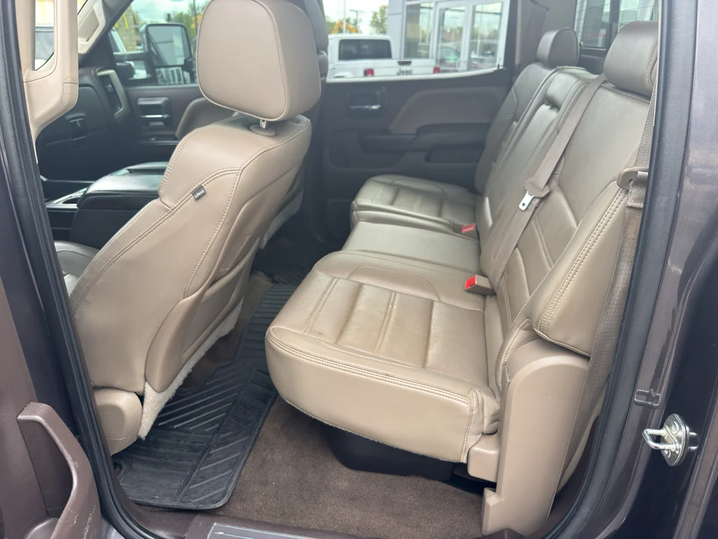 Used 2015 Iridium Metallic GMC Denali image 15