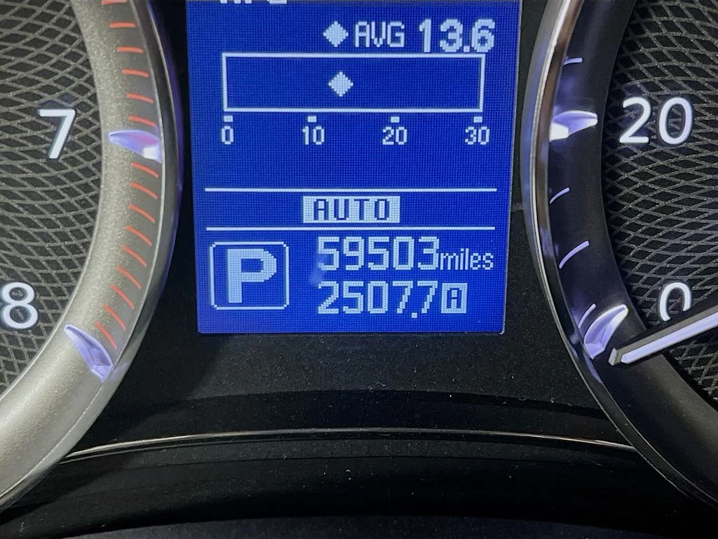 Used 2019 Black INFINITI LUXE image 12